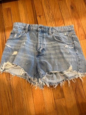 Cotton On org cut off denim short size 8 US Light Blue Distressed - Women